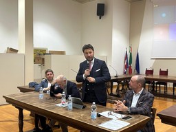 Immagine 0.jpg - {Immagine 0.jpg} - [132369]