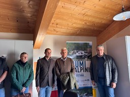 Visita-ALPSTREAM-ad-Ostana-3-e1762247278375.jpg - {Visita-ALPSTREAM-ad-Ostana-3-e1762247278375.jpg} - [132737]