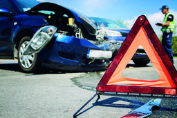 incidente-stradale-con-auto-distrutte-2048x1365.jpg - {incidente-stradale-con-auto-distrutte-2048x1365.jpg} - [133073]