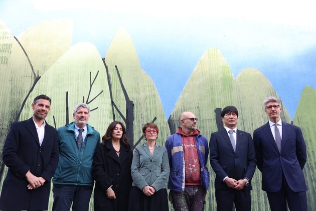 Murale scuola 1.jpeg - {Murale scuola 1.jpeg} - [133145]