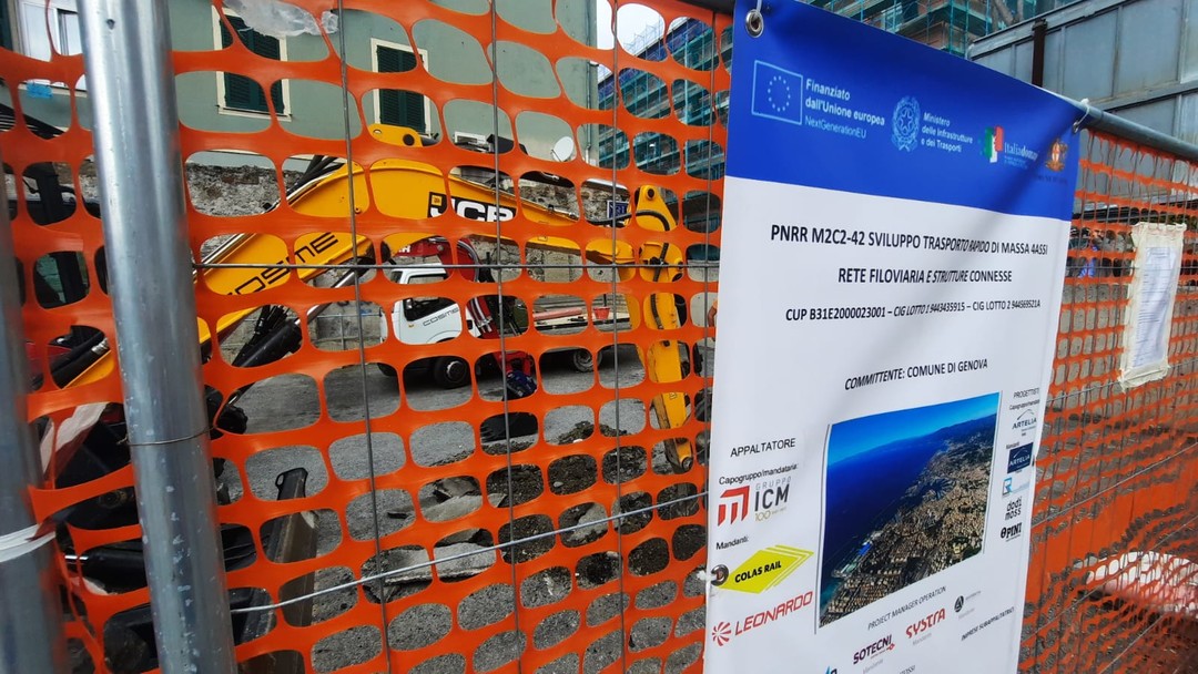 Immagine 4 assi di forza i cantieri.jpg - {Immagine 4 assi di forza i cantieri.jpg} - [133346]