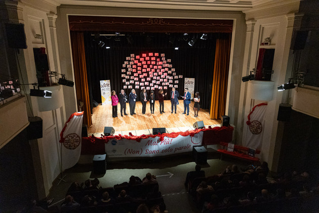 Mai-piu-2048x1366.jpg - {Mai-piu-2048x1366.jpg} - [133554]