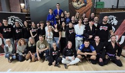 $RF4ZM8B.jpg - {$RF4ZM8B.jpg} - [133762]