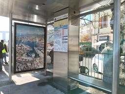 Immagine pensilina 4 assi.jpg - {Immagine pensilina 4 assi.jpg} - [133978]