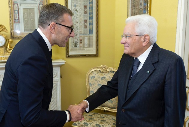 19900944-0040-4f78-b497-31797d681905.jpg - {19900944-0040-4f78-b497-31797d681905.jpg} - [133986]