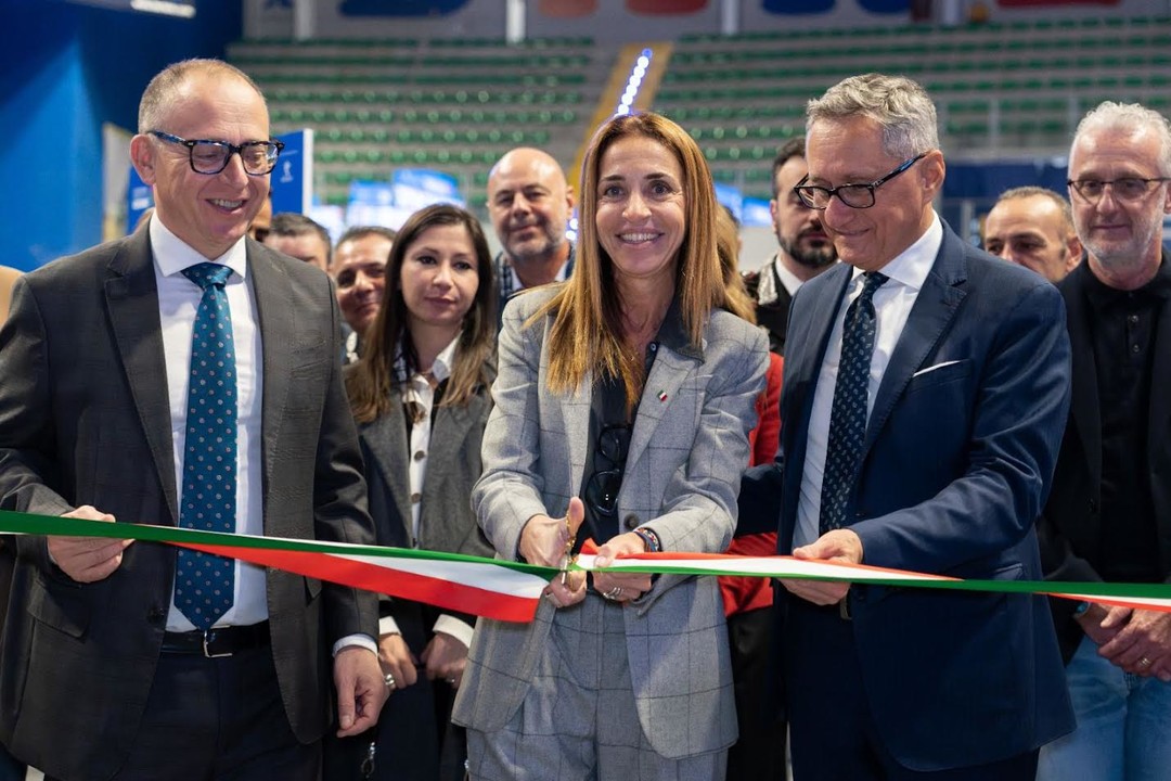 0.jpg - {0.jpg} - [134106]