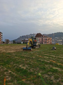 Immagine chapiteau.jpg - {Immagine chapiteau.jpg} - [134226]