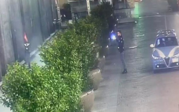 $RFUQ36U.jpg - {$RFUQ36U.jpg} - [134250]