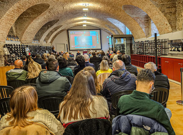 Immagine Presentazione-BaroloAnnata2021_.jpg - {Immagine Presentazione-BaroloAnnata2021_.jpg} - [134626]