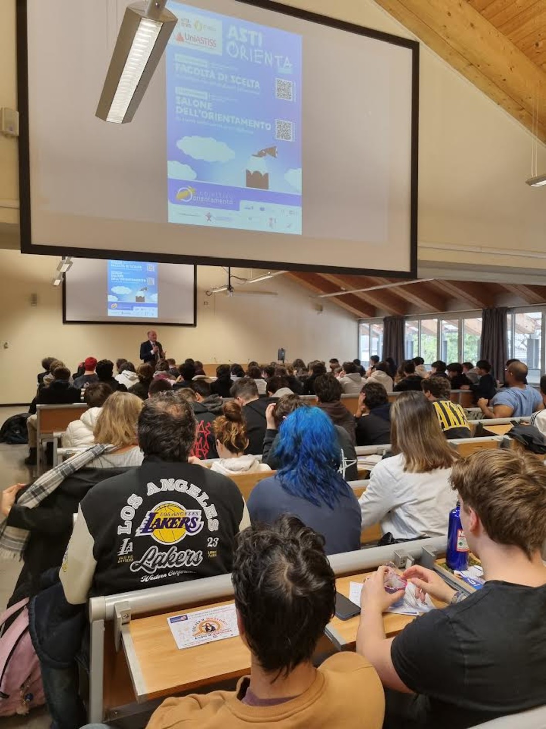 $R4R01RC.jpg - {$R4R01RC.jpg} - [134691]