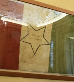 Bandiera.jpg - {Bandiera.jpg} - [134851]