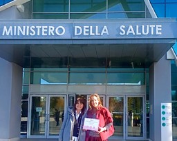 bollini-rosa-ferrero-dolfin.jpg - {bollini-rosa-ferrero-dolfin.jpg} - [134883]