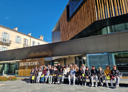 Studenti_Bonelli_01.jpg - {Studenti_Bonelli_01.jpg} - [135251]