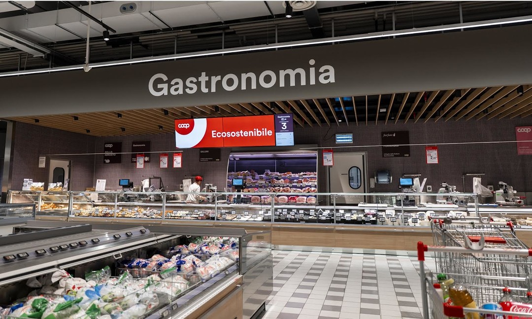 $RQ2C0KO.jpg - {$RQ2C0KO.jpg} - [135403]