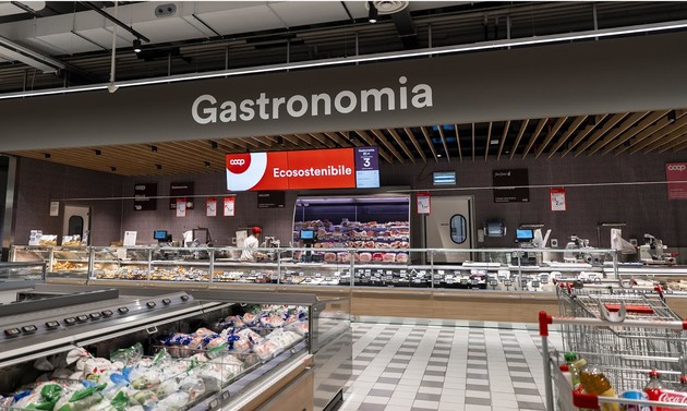 $RQ2C0KO.jpg - {$RQ2C0KO.jpg} - [135403]