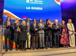 0.jpg - {0.jpg} - [135435]