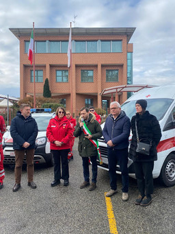 0.jpg - {0.jpg} - [135483]