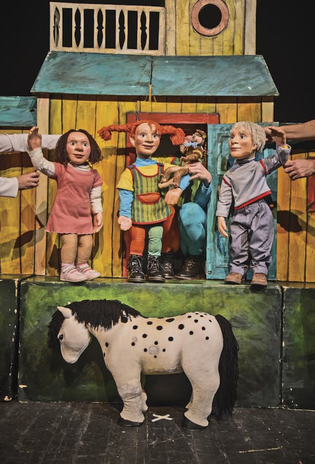 0.jpg - {0.jpg} - [135675]