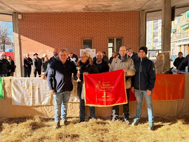 0.jpg - {0.jpg} - [135819]