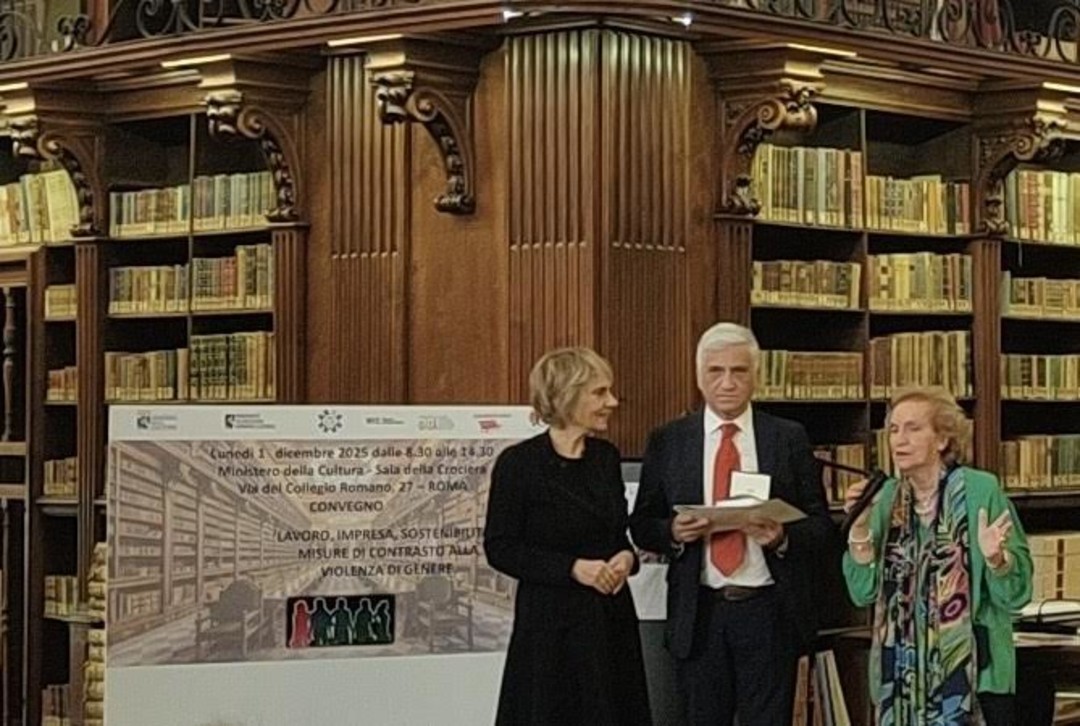 0.jpg - {0.jpg} - [135843]