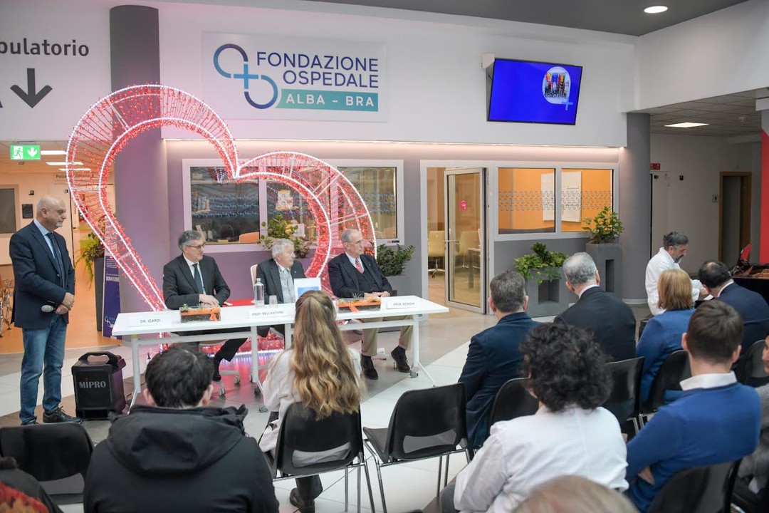 0.jpg - {0.jpg} - [135987]