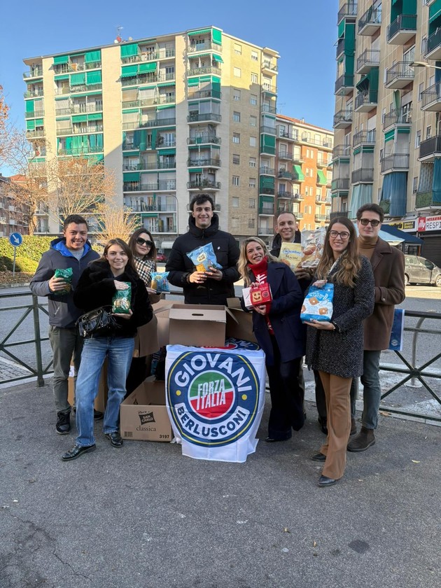 Foto Forza Italia Giovani.jpeg - {Foto Forza Italia Giovani.jpeg} - [136115]