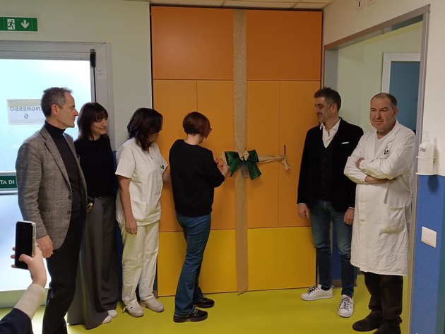 0.jpg - {0.jpg} - [136131]