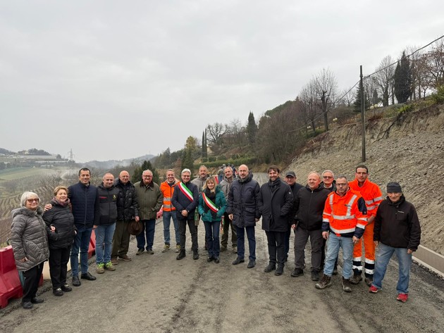 Foto.jpg - {Foto.jpg} - [136555]