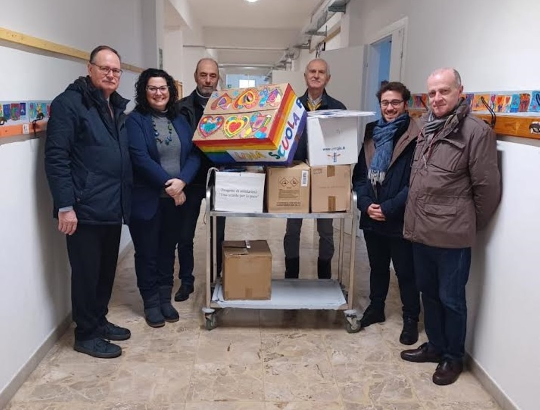 0.jpg - {0.jpg} - [136796]