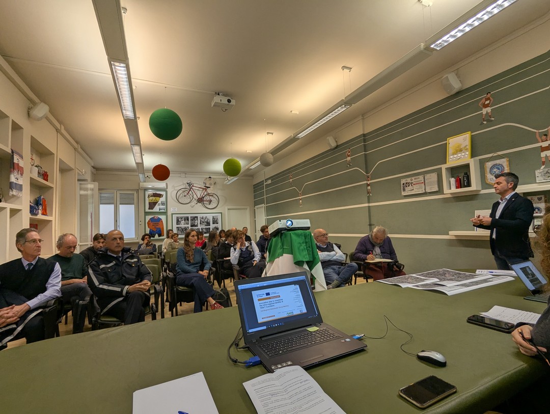 $RCWCMXX.jpg - {$RCWCMXX.jpg} - [137140]