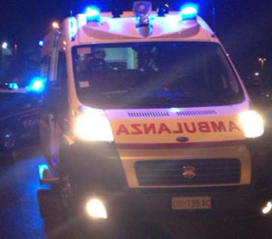 Ambulanza.jpg - {Ambulanza.jpg} - [137316]