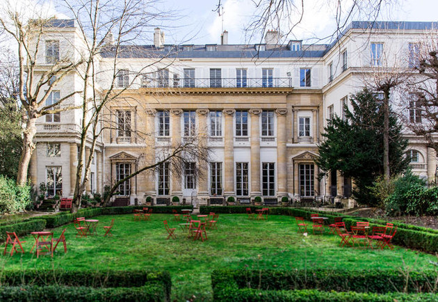 Foto istituto-italiano-cultura-parigi.jpg - {Foto istituto-italiano-cultura-parigi.jpg} - [137917]