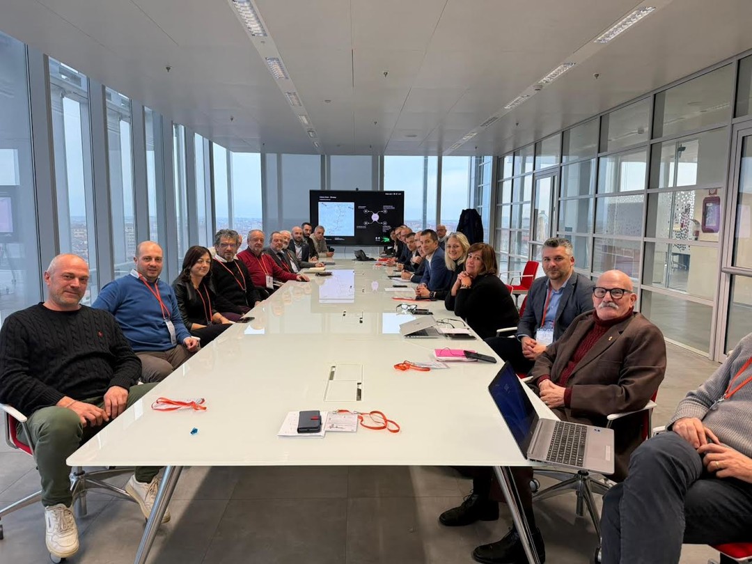 0.jpg - {0.jpg} - [138157]