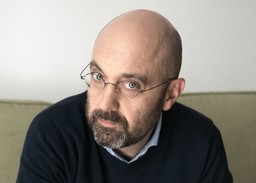 Riccardo-Falcinelli-scaled.jpg - {Riccardo-Falcinelli-scaled.jpg} - [138237]