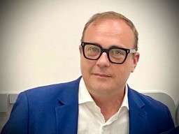 Foto Tommaso Cerno.jpg - {Foto Tommaso Cerno.jpg} - [138293]