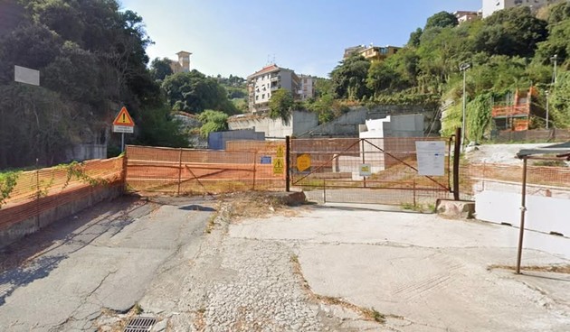 Immagine savona cantiere aurelia bis.jpg - {Immagine savona cantiere aurelia bis.jpg} - [138325]