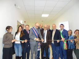 Il-taglio-del-nastro-della-nuova-manica-scaled.jpg - {Il-taglio-del-nastro-della-nuova-manica-scaled.jpg} - [138517]