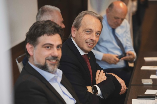 Foto Fontana e Rosso Forza Italia.jpg - {Foto Fontana e Rosso Forza Italia.jpg} - [138589]