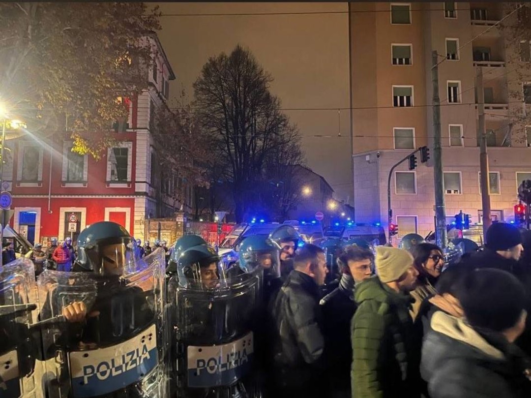 Foto sgombero Askatasuna del 18 dicembre 2025.jpg - {Foto sgombero Askatasuna del 18 dicembre 2025.jpg} - [138757]