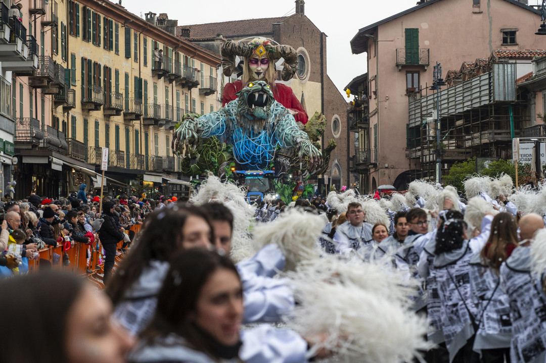 20260201_Carnavale-Barge_0153-2048x1363.jpg - {20260201_Carnavale-Barge_0153-2048x1363.jpg} - [139333]