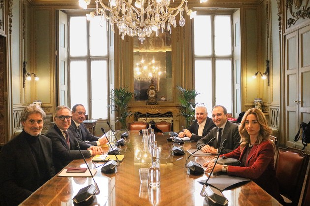 Foto riunione Comitato patto sindacato Iren.jpeg - {Foto riunione Comitato patto sindacato Iren.jpeg} - [139357]