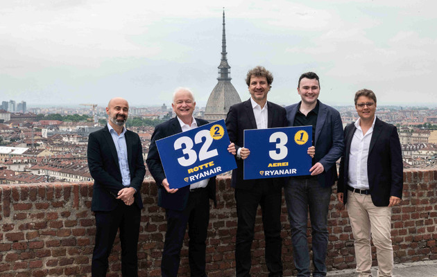 Ryanair.jpg - {Ryanair.jpg} - [139405]