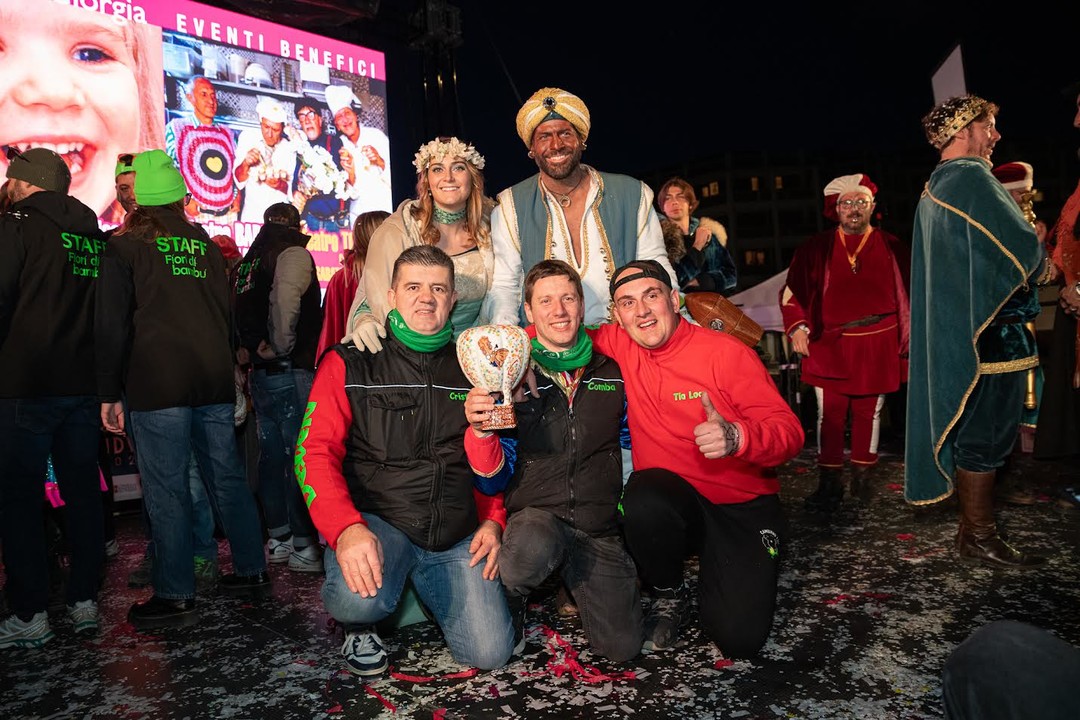 $R0VQHB7.jpg - {$R0VQHB7.jpg} - [139605]