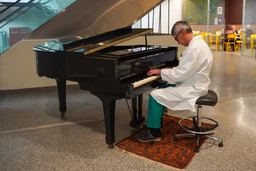 $RYC00LG.jpg - {$RYC00LG.jpg} - [139613]