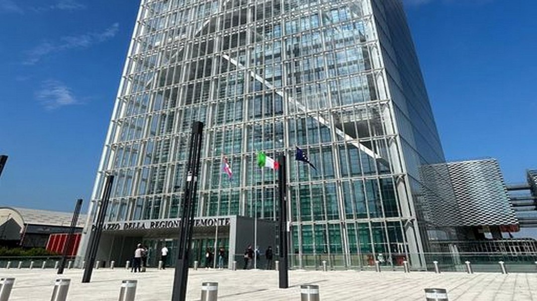 RegionePiemonteGrattacielo.jpg - {RegionePiemonteGrattacielo.jpg} - [14003]