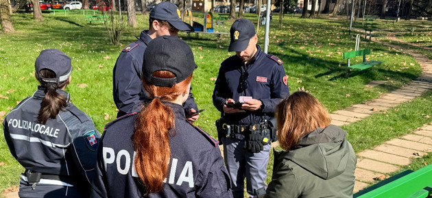 Polizia Novara.jpg - {Polizia Novara.jpg} - [140069]