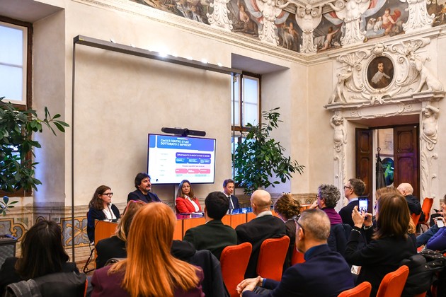 Centro Studi Dottorato e Imprese 2.jpeg - {Centro Studi Dottorato e Imprese 2.jpeg} - [140181]