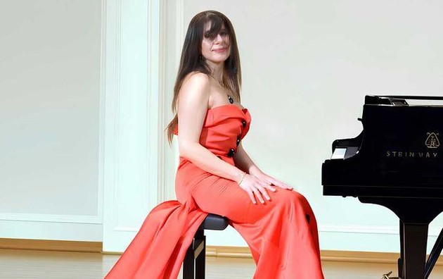Foto pianista Anna Kravtchenko.jpg - {Foto pianista Anna Kravtchenko.jpg} - [140926]