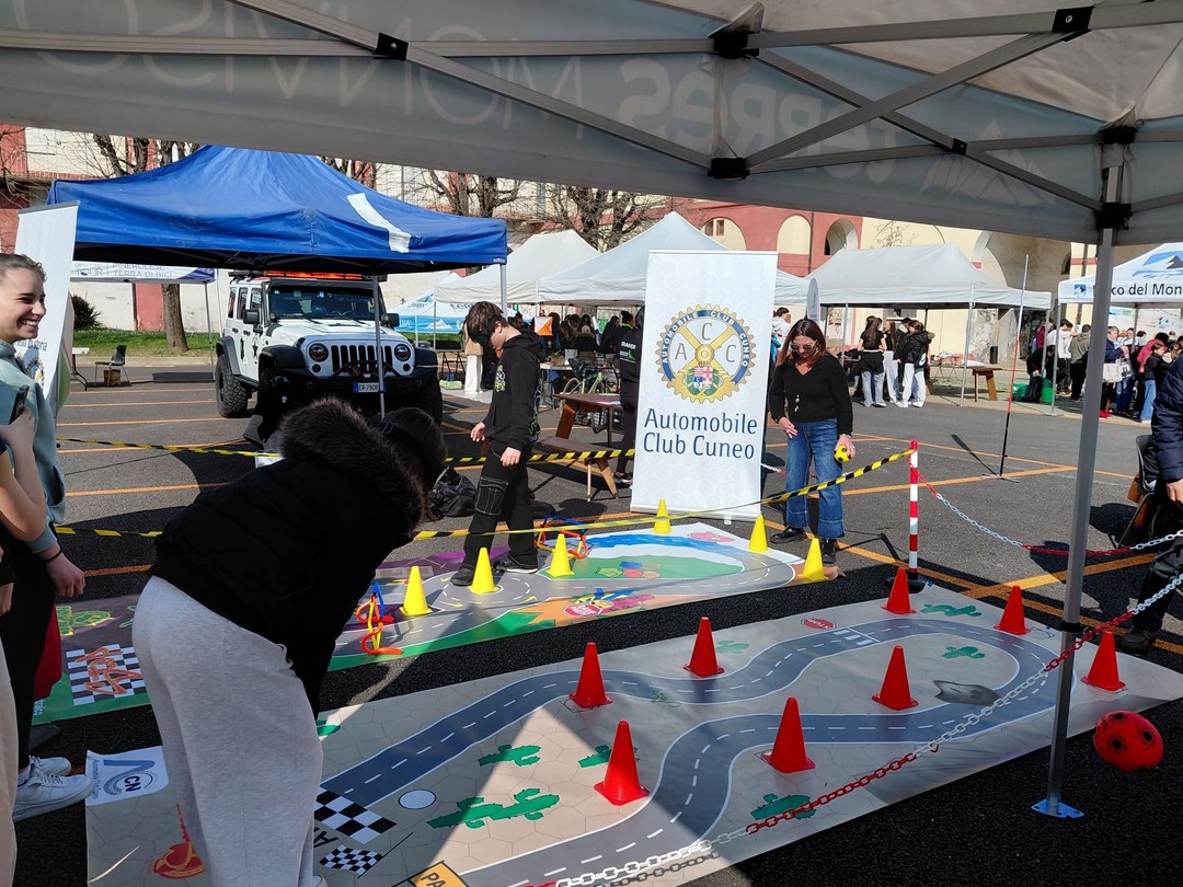 Foto.jpg - {Foto.jpg} - [141190]