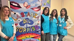 Stanza-del-sorriso-volontarie-70 (3582822).jpg - {Stanza-del-sorriso-volontarie-70 (3582822).jpg} - [141648]
